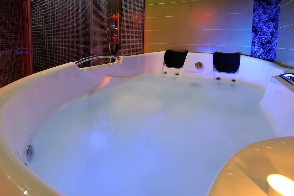 Gostilna In Motel Pri Lesniku Maribor Bagian luar foto